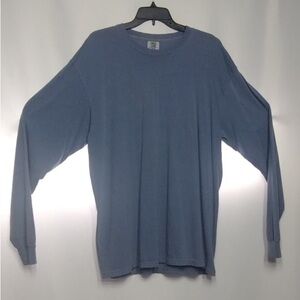 Comfort colors Men's Blue Long Sleeve Shirt size XL pre owned good condition
